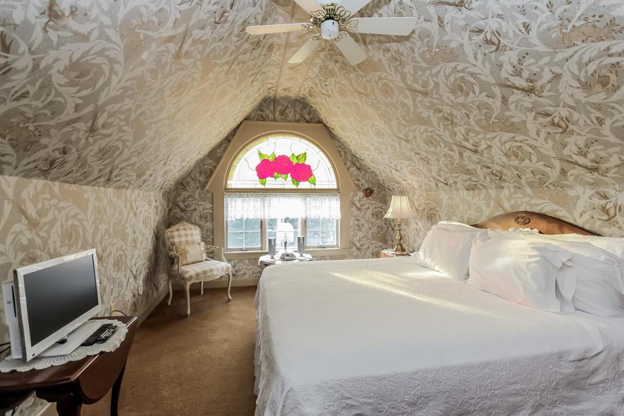 شاوث هيفن Yelton Manor Bed And Breakfast الغرفة الصورة