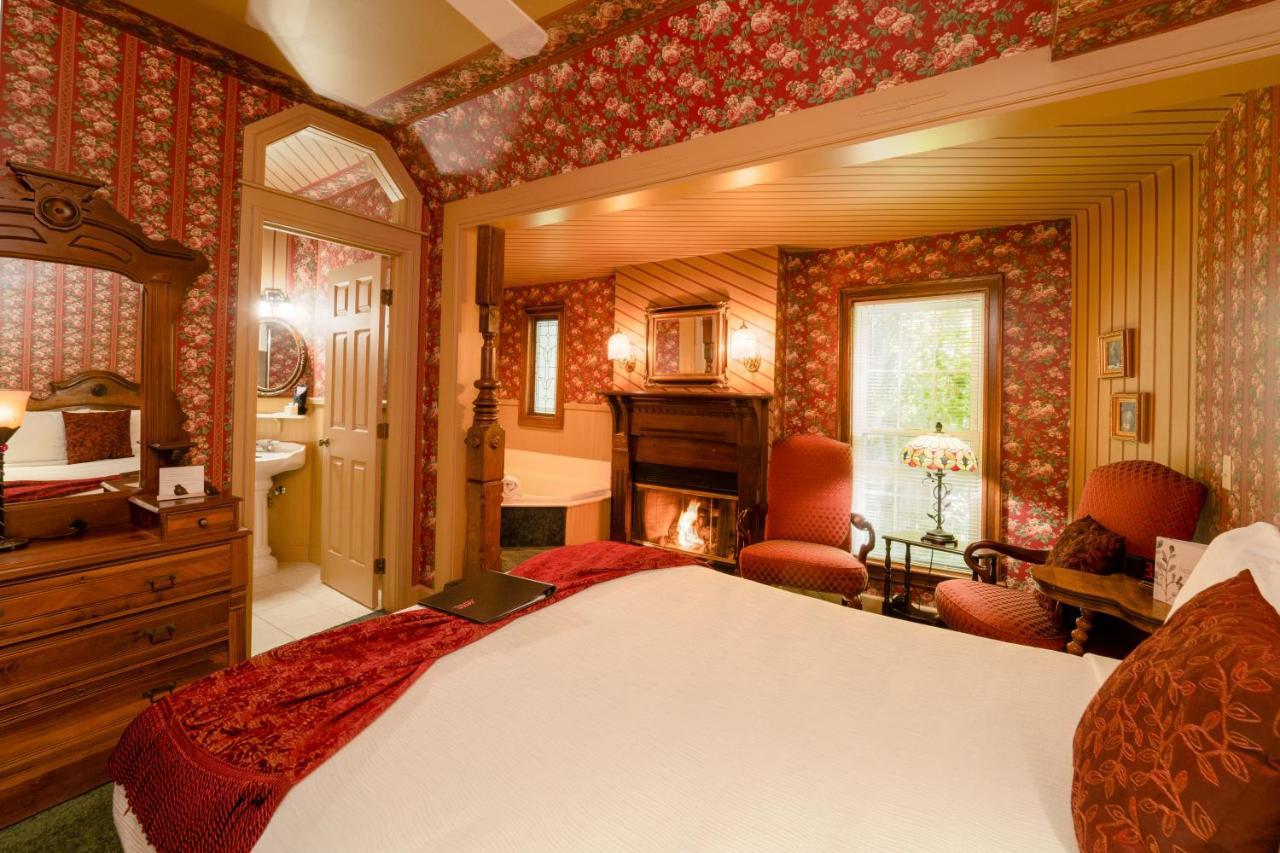 شاوث هيفن Yelton Manor Bed And Breakfast الغرفة الصورة